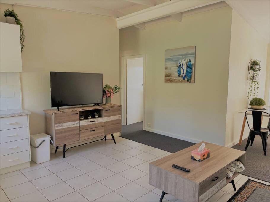 אספראנסה Three Palms Apartments Unit 2 מראה חיצוני תמונה